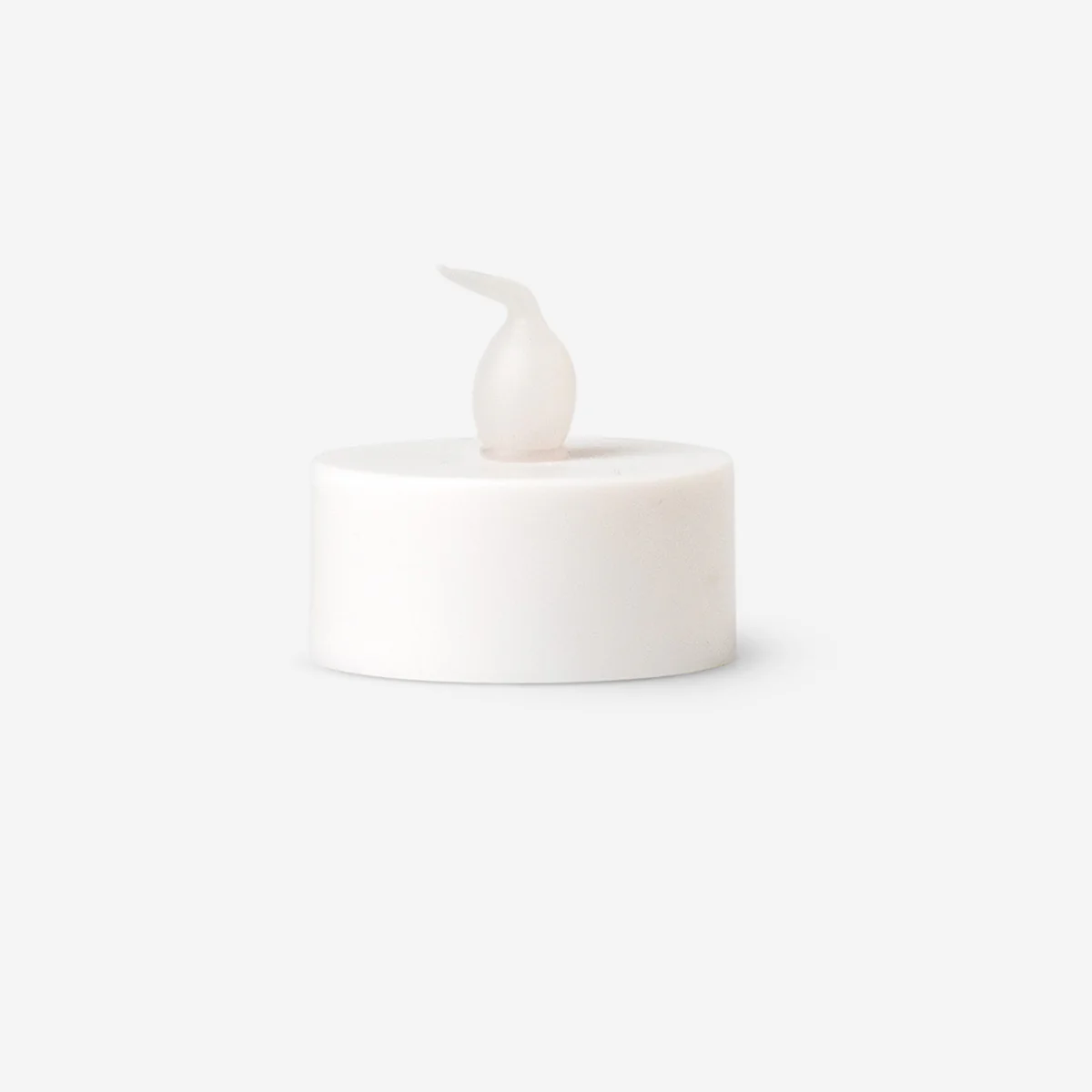 White LED tealights - 4 pcs - Image 2